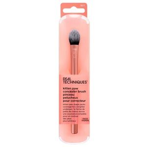 2/$20 NWT Real Techniques Kitten Paw Concealer Brush Brightening Brush 242 RT242